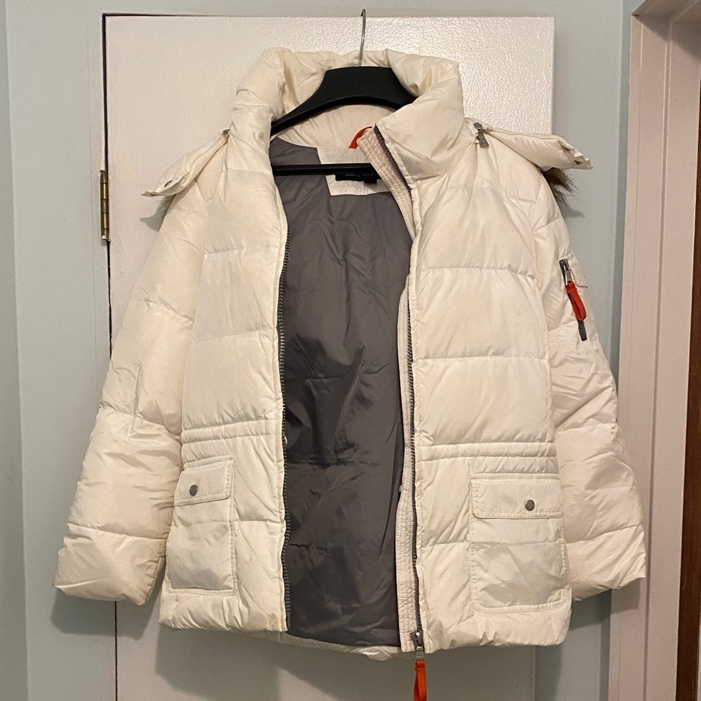 Marc New York White Puffer Jacket w/Orange Accents and Faux Fur Hood Trim Size L